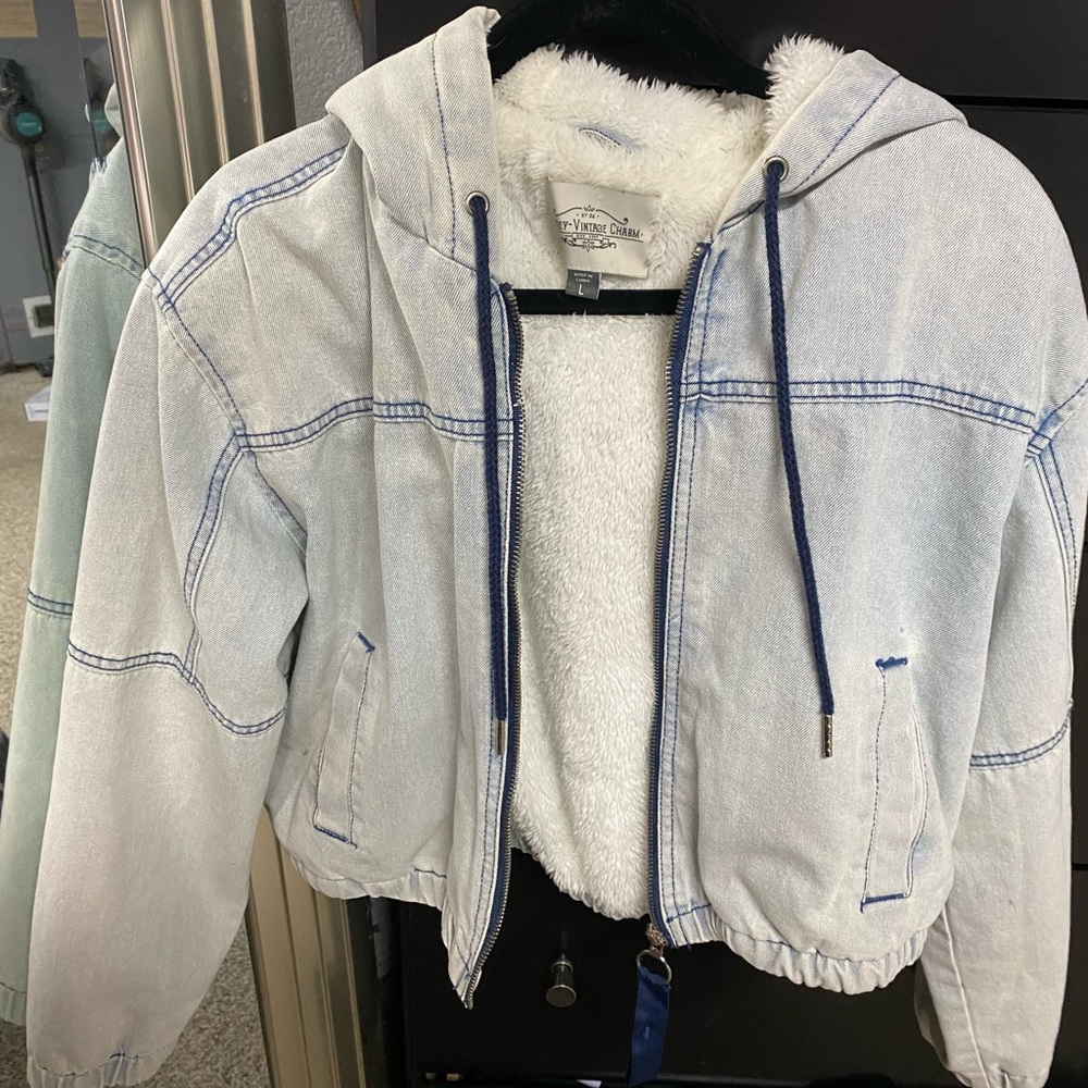 Vintage charm large jean blue